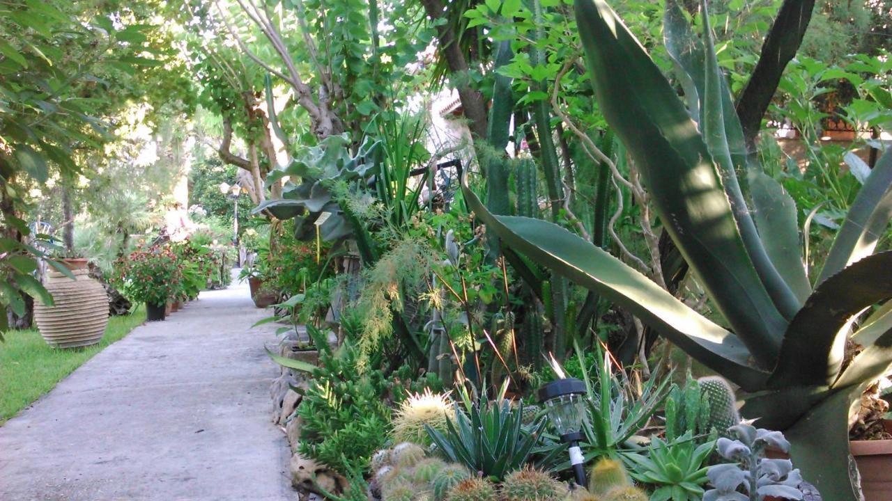 Baha-Ammes Apartment สโวโรนาตา ภายนอก รูปภาพ